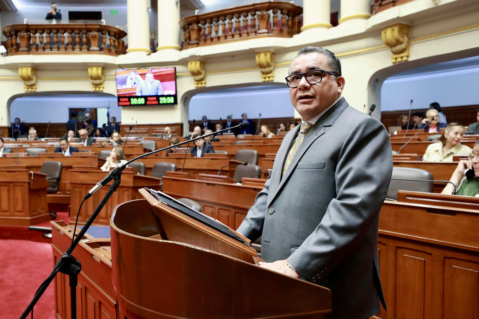 Perú: el Congreso destituyó al ministro del Interior en medio de una ola de inseguridad