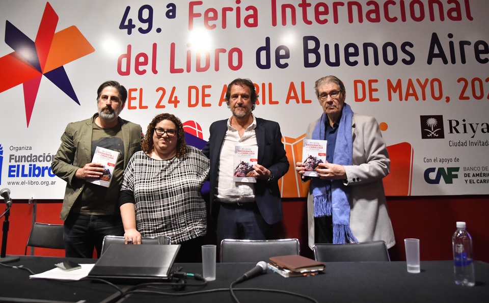 Radiografía de una canallada: el libro que cuenta el contrabando de armas a Bolivia