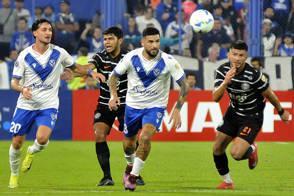 Copa Libertadores: Olimpia le amargó a Vélez el pase a octavos 