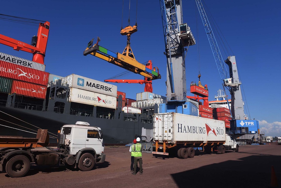 El Gobierno eliminó más controles aduaneros 