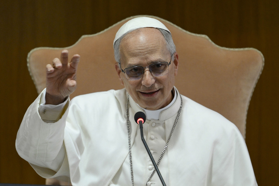 El Papa contó por qué eligió su nombre y presentó su programa