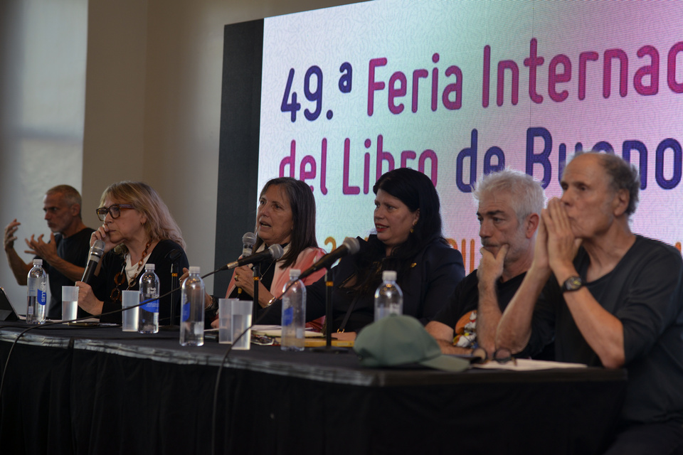 Feria del Libro: Libertad y censura en el debate de cierre 