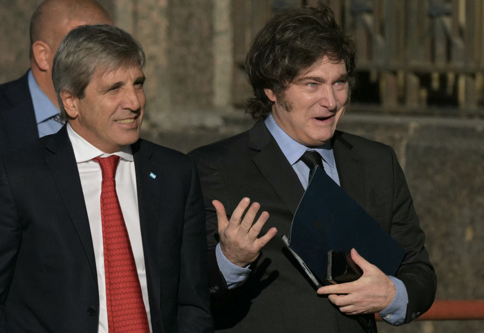 Víctor Hugo, indignado con el plan de Caputo y Milei para destruir los sueldos