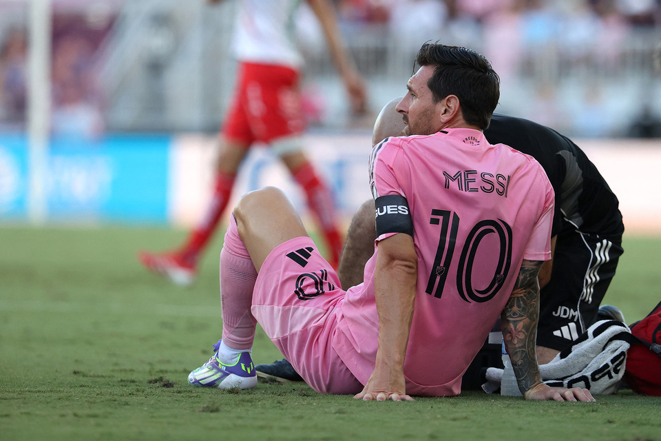 Messi sólo duró diez minutos en la cancha