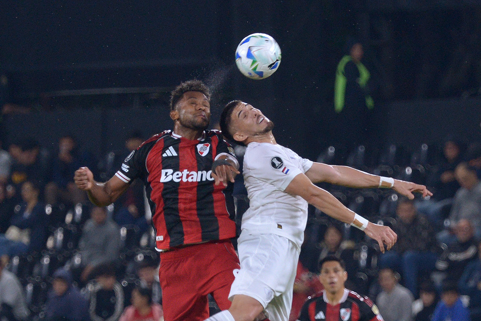 River Plate remiziral z Libertadom v Copa Libertadores, splet preplavljen z memi