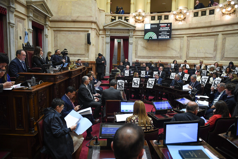 Los senadores pasarán a cobrar 10,2 millones de pesos