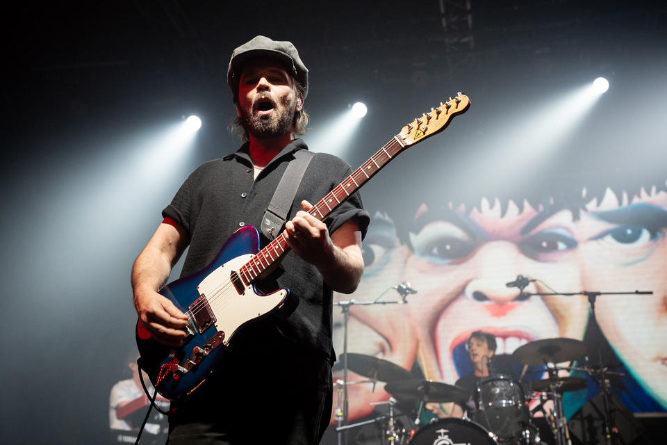 Supergrass en C Art Media: una noche atrapada en el fuzz