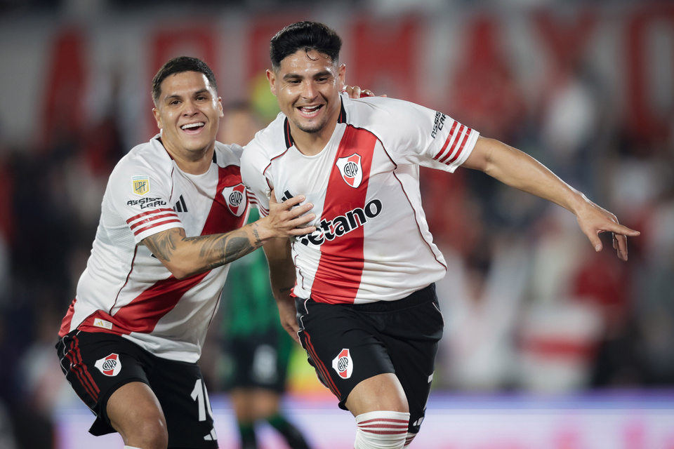 En una ráfaga de tres minutos River selló su triunfo ante San Martín