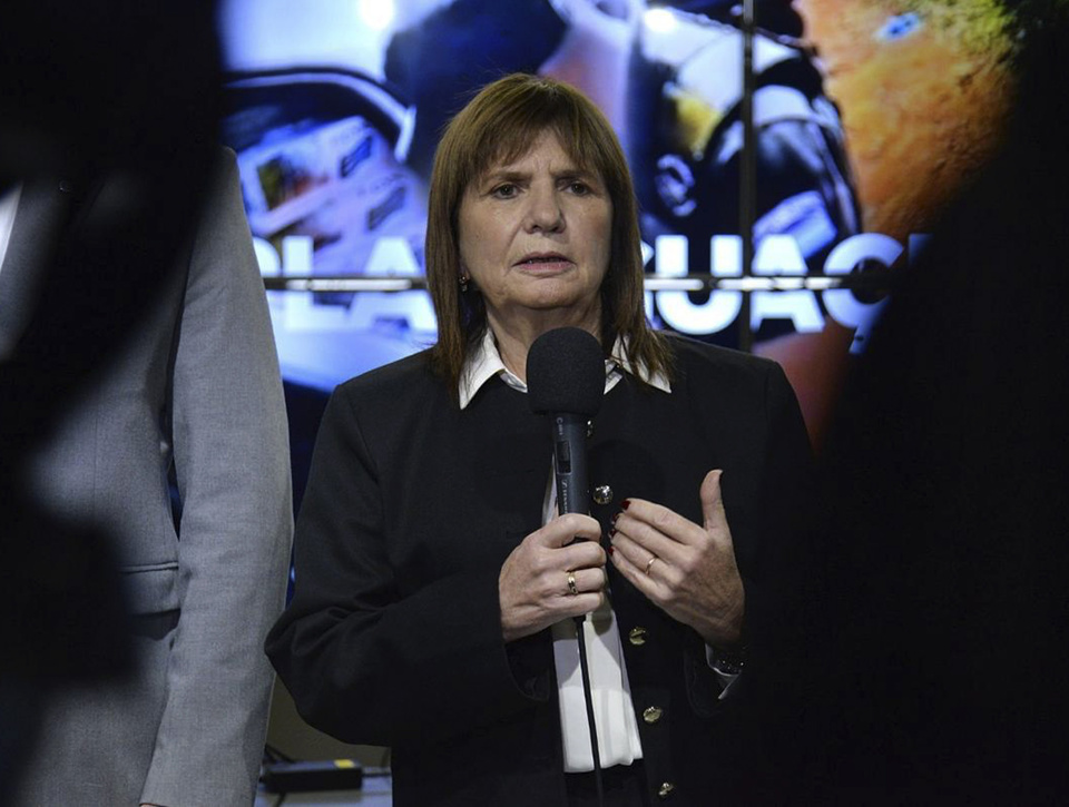 Ruska ambasada v Argentini zavrnila obtožbe ministrice Bullrich o vmešavanju