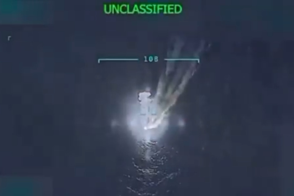 Así fue el ataque de Estados Unidos a una lancha venezolana en el Mar Caribe