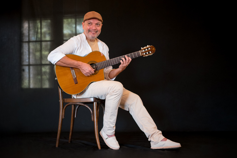 Coqui Ortiz, cantor de la buena memoria