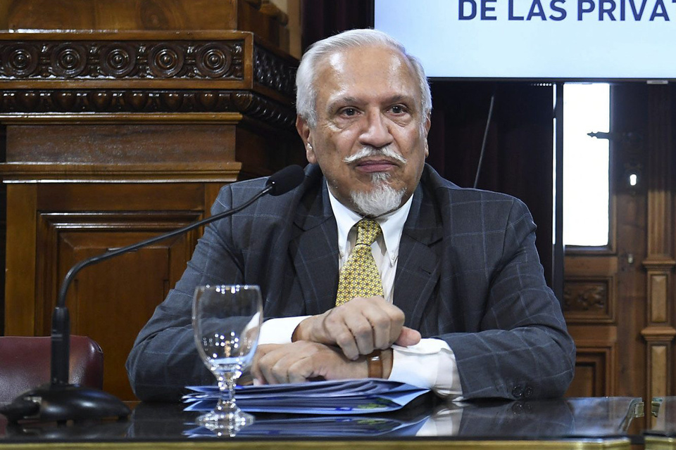 A controlar privatizaciones
