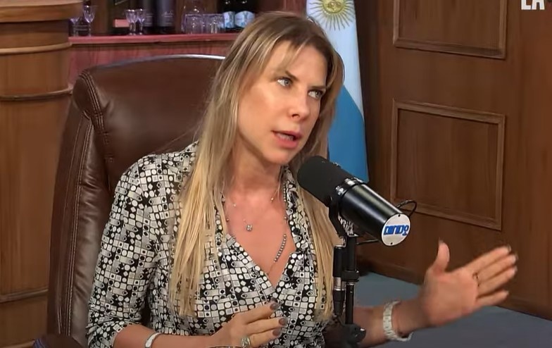 Karen Reichardt cosechó la indignación y el repudio del arco opositor