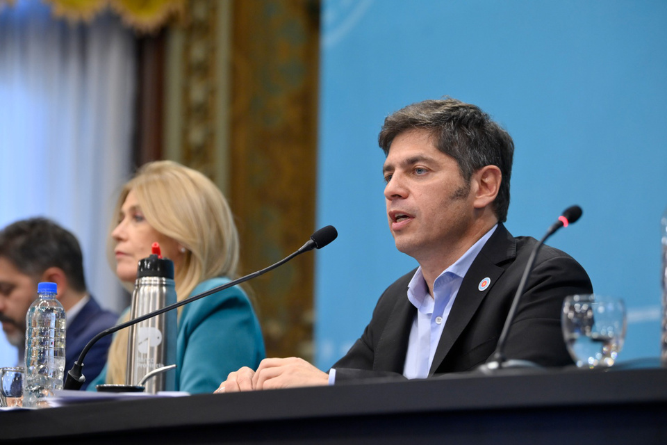 Le piden a Kicillof que eche a los ministros de La Cámpora si sus legisladores no votan el presupuesto