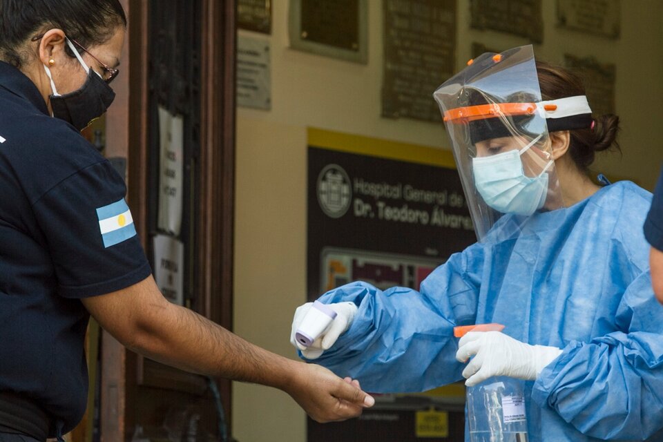 Récord de contagios: se registraron 22.039 casos de coronavirus en Argentina
